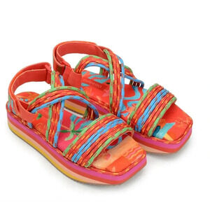 Farm Rio Tropical Platform Sandal Size 9 NWOB